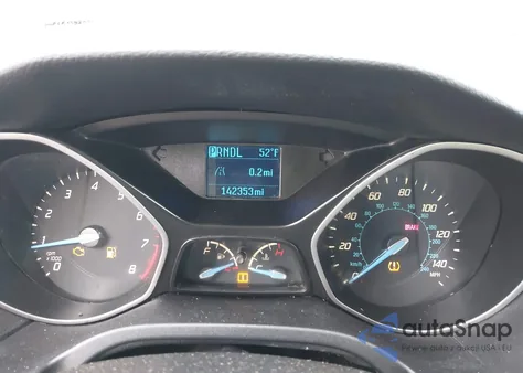 2013 Ford Focus S из США, поврежденный, VIN 1FADP3E25DL331742